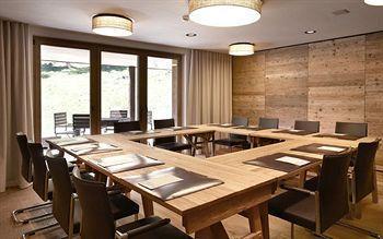 Maiensaesshotel Guarda Val Hotel 4*