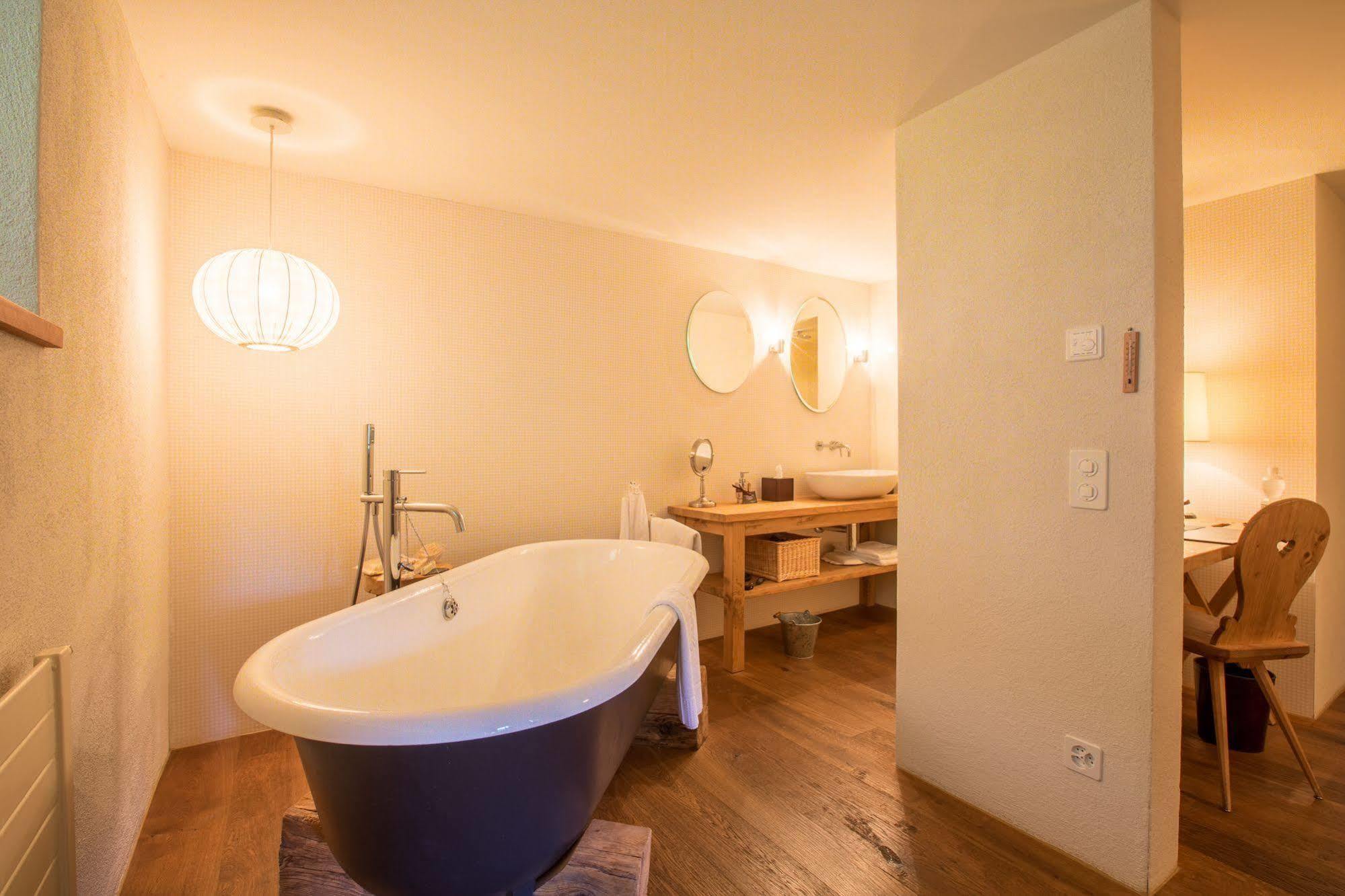 Maiensaesshotel Guarda Val 4*